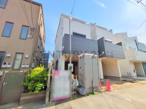 横浜市金沢区洲崎町　新築一戸建て