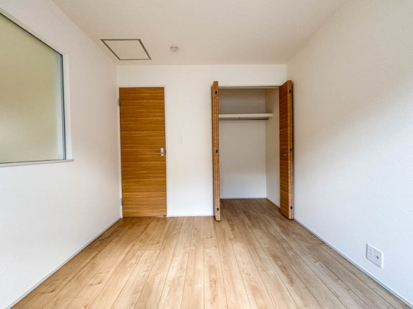 横浜市鶴見区駒岡４丁目　新築一戸建て