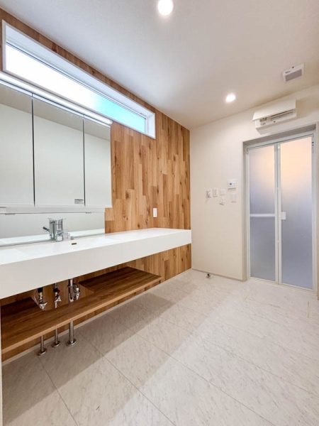 横浜市鶴見区駒岡４丁目　新築一戸建て