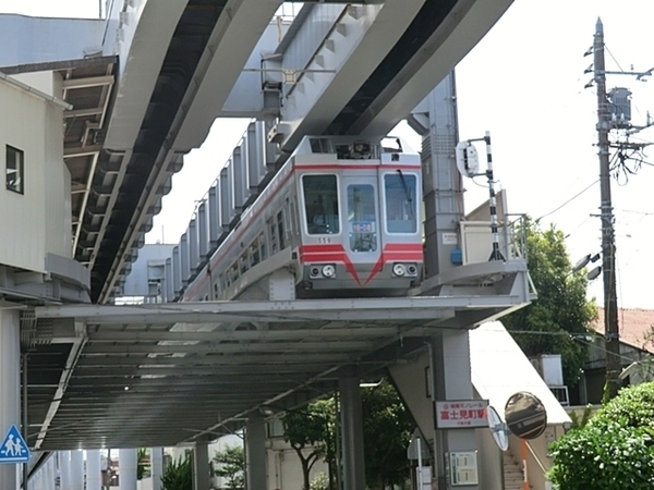 鎌倉市台４丁目　新築一戸建て(湘南モノレール「富士見町」駅)