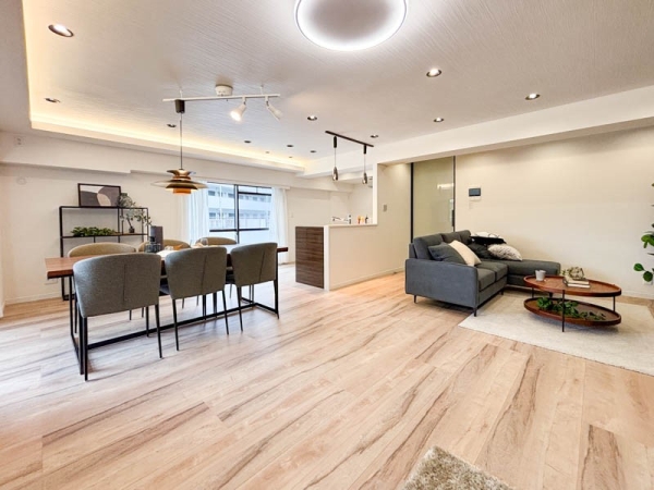 グローリア初穂湘南六浦(リビング)