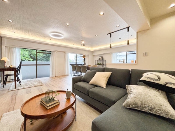 グローリア初穂湘南六浦(リビング)