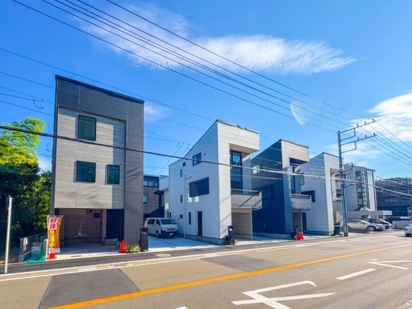 横浜市鶴見区北寺尾５丁目　新築一戸建て