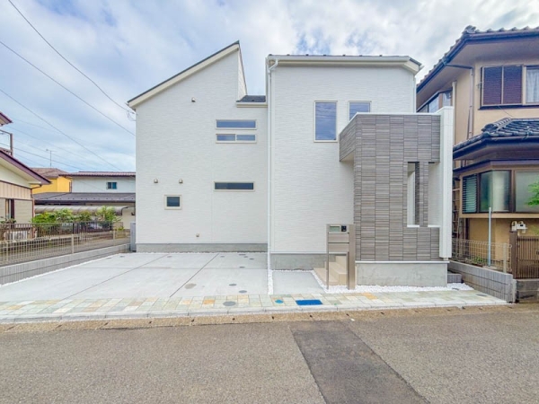 横浜市泉区和泉中央北１丁目　新築一戸建て