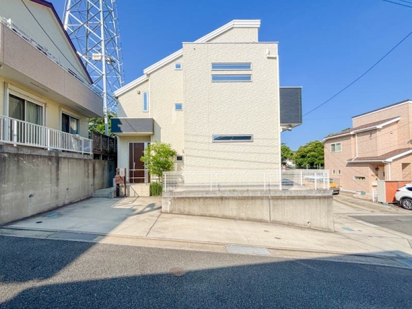 横須賀市太田和２丁目　中古一戸建て