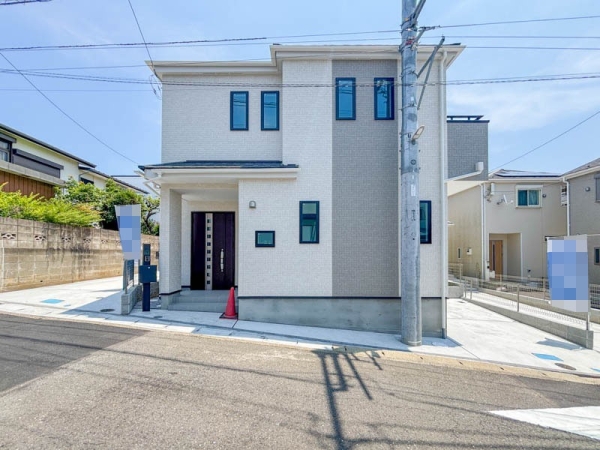 藤沢市亀井野　新築一戸建て