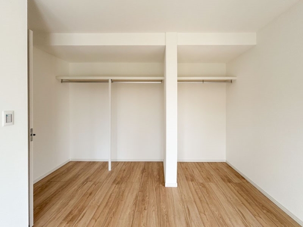 横浜市都筑区東山田町の中古一戸建て(収納)