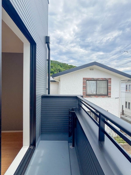 逗子市逗子４丁目　新築一戸建て