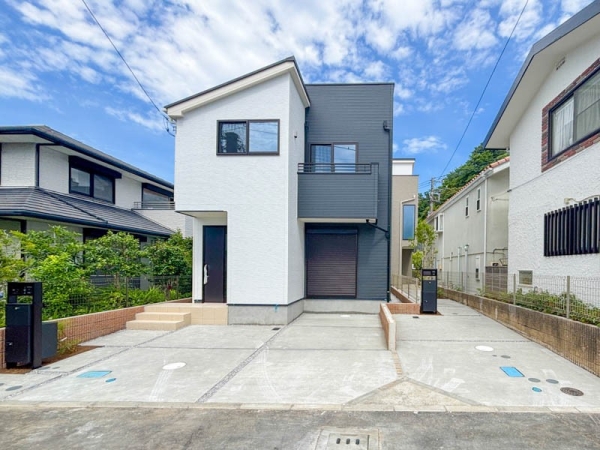 逗子市逗子４丁目　新築一戸建て