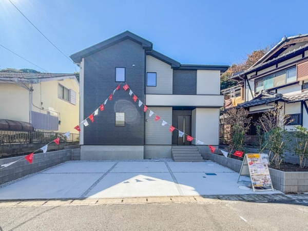 鎌倉市今泉台7丁目 新築一戸建て