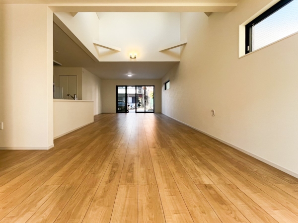 相模原市南区双葉２丁目　新築一戸建て