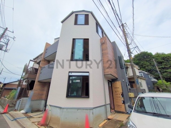 横浜市鶴見区馬場１丁目　新築一戸建て