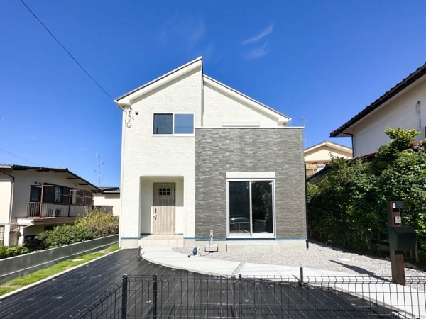 町田市下小山田町　新築一戸建て