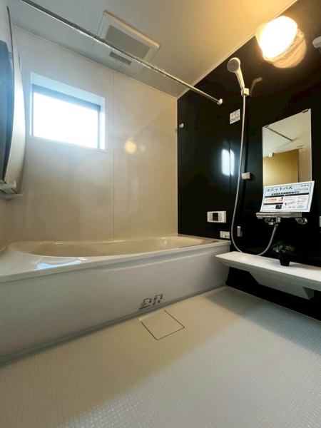 横浜市金沢区長浜２丁目　新築一戸建て