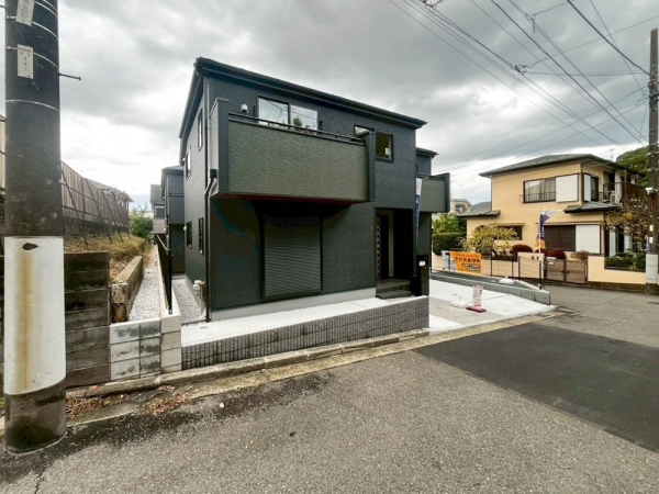横浜市金沢区長浜２丁目　新築一戸建て
