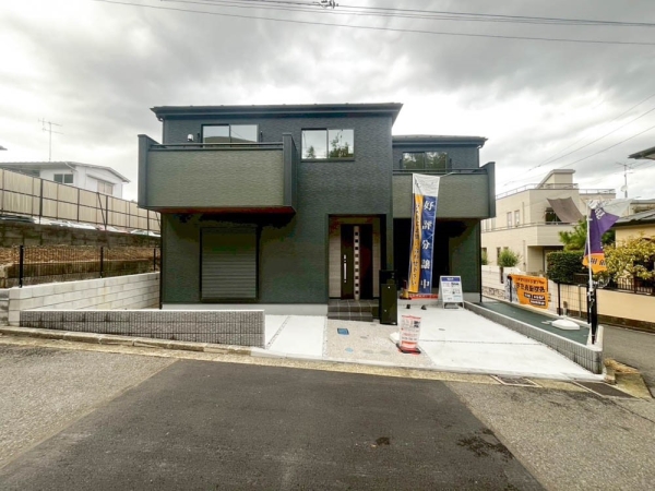 横浜市金沢区長浜２丁目　新築一戸建て