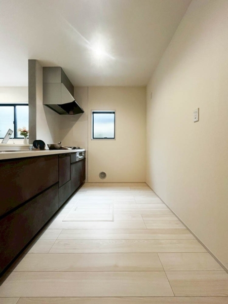 横浜市金沢区長浜２丁目　新築一戸建て