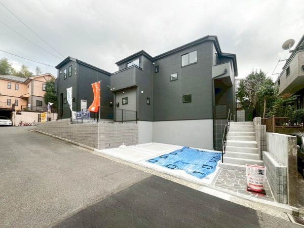 横浜市金沢区長浜２丁目　新築一戸建て