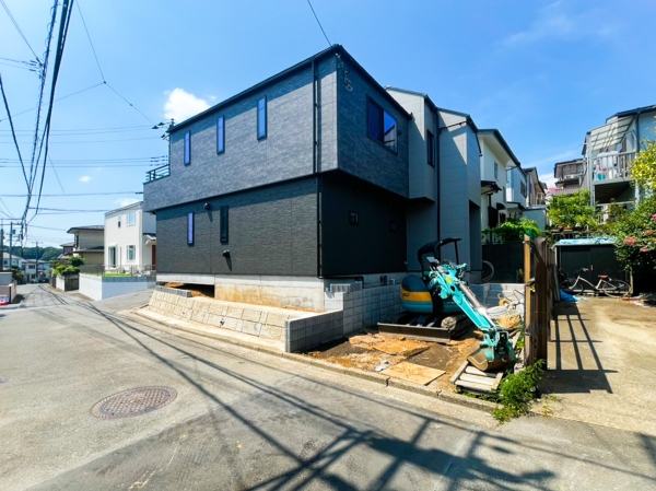 横浜市旭区上白根２丁目　新築一戸建て