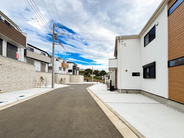 横浜市保土ケ谷区仏向町　新築一戸建て