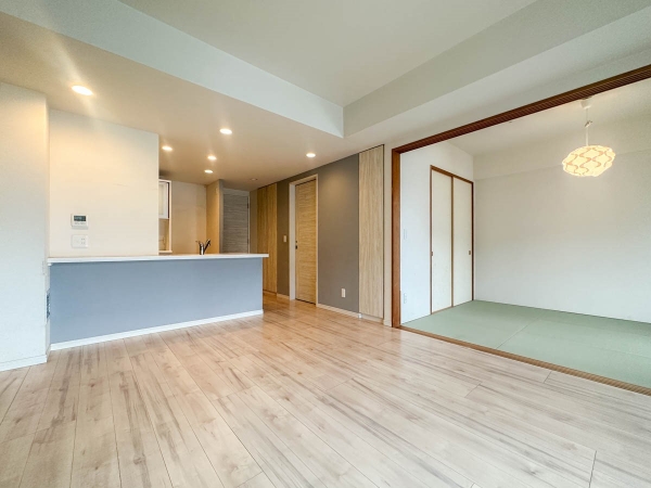 PREMIST緑園都市　VISTA　COUURT