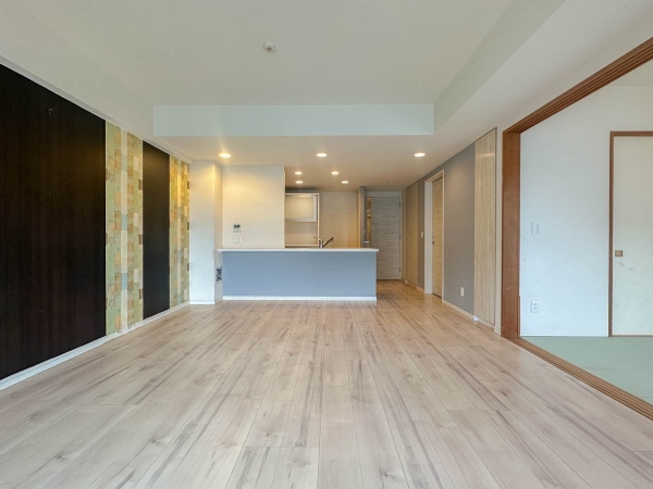 PREMIST緑園都市　VISTA　COUURT