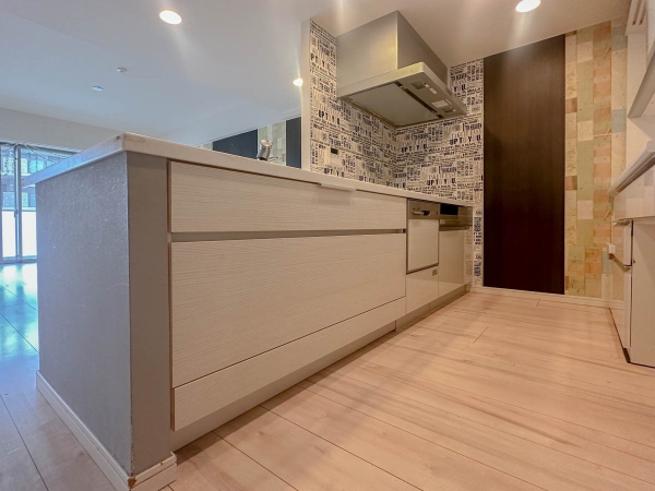 PREMIST緑園都市　VISTA　COUURT