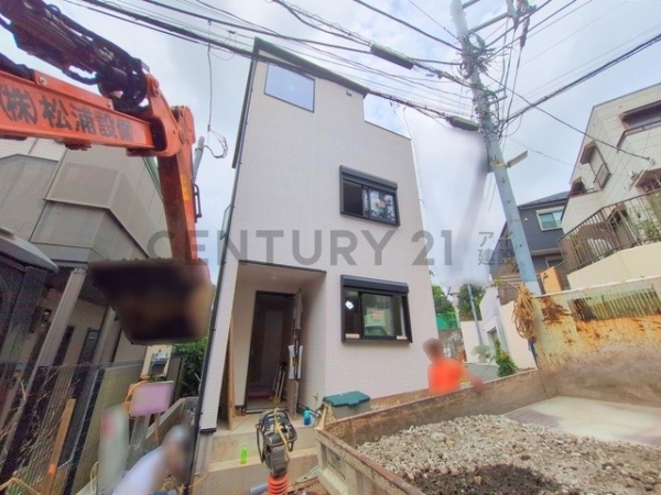横浜市神奈川区入江１丁目　新築一戸建て