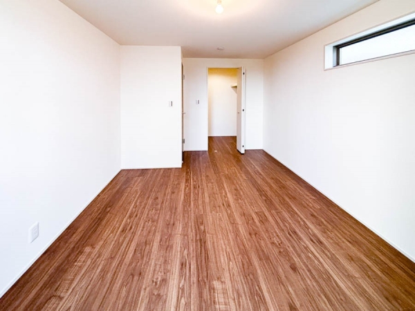 川崎市幸区戸手４丁目　新築一戸建て