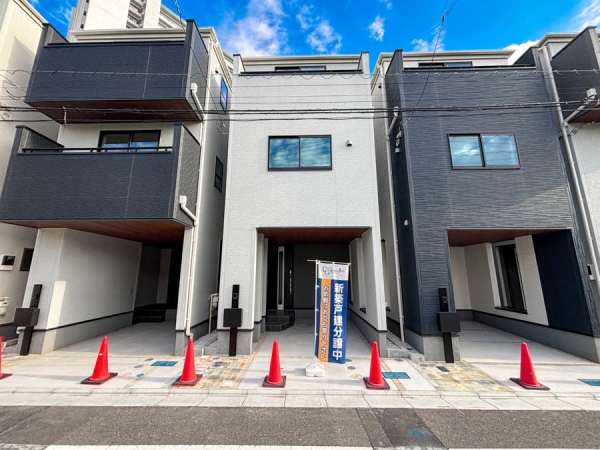 川崎市幸区戸手４丁目　新築一戸建て