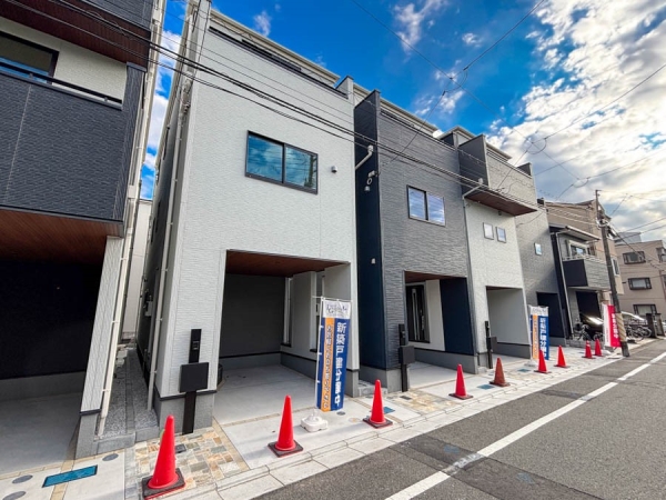 川崎市幸区戸手４丁目　新築一戸建て