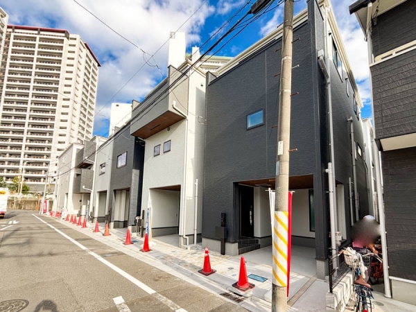 川崎市幸区戸手４丁目　新築一戸建て