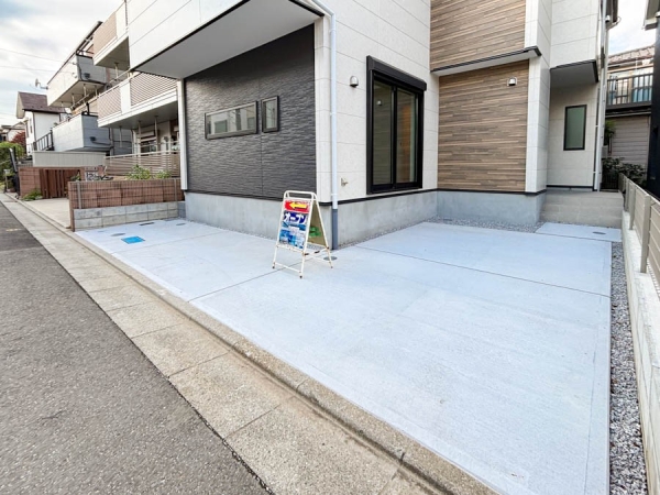 川崎市幸区古市場２丁目　新築一戸建て