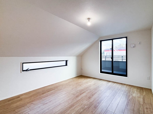 横浜市鶴見区駒岡4丁目 新築一戸建て(その他居室)