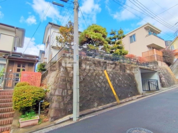 横浜市磯子区杉田９丁目　中古一戸建て