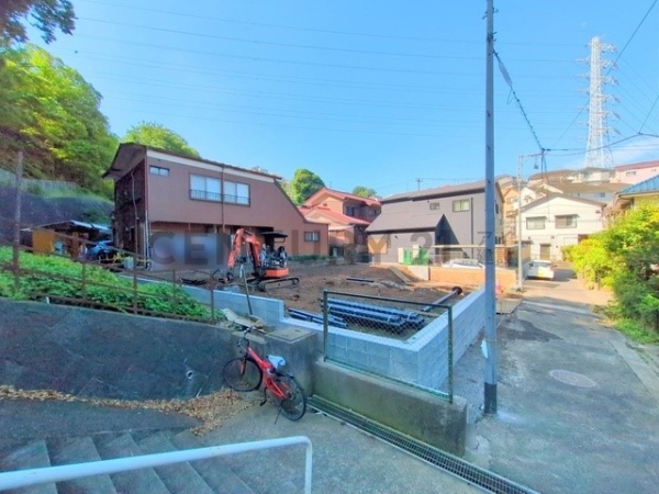 横浜市鶴見区駒岡３丁目　新築一戸建て