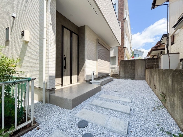 横浜市瀬谷区橋戸３丁目　新築一戸建て