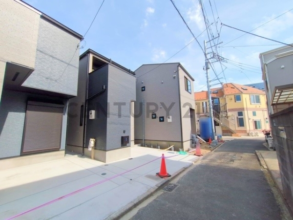 横浜市中区本牧元町　新築一戸建て