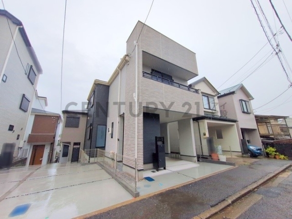 横浜市西区西戸部町１丁目　新築一戸建て