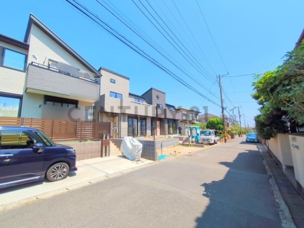横浜市港南区日限山４丁目　新築一戸建て