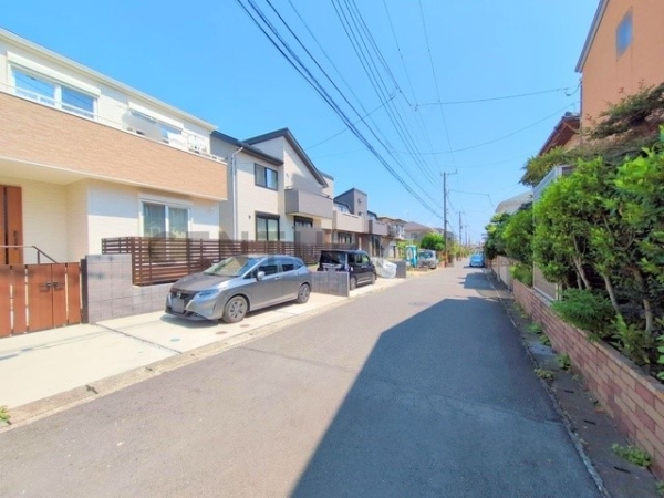 横浜市港南区日限山４丁目　新築一戸建て