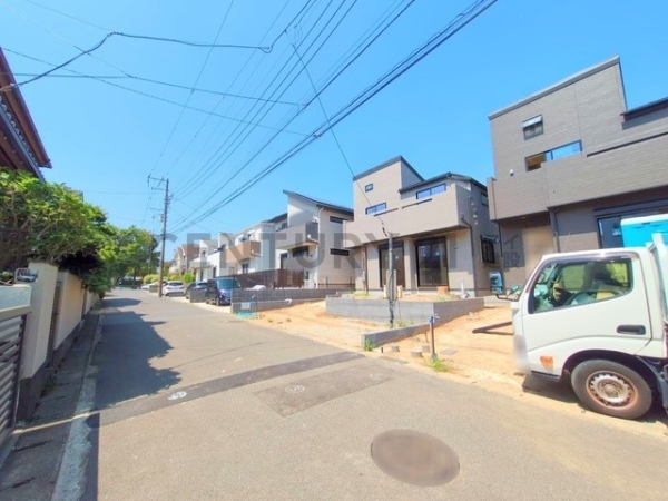 横浜市港南区日限山４丁目　新築一戸建て