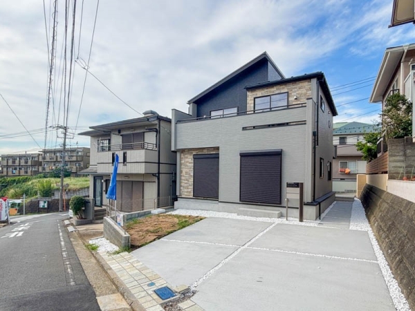 横浜市戸塚区名瀬町　新築一戸建て