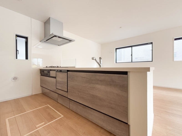 横浜市戸塚区平戸２丁目　新築一戸建て