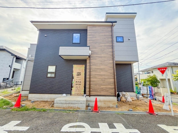 横浜市戸塚区名瀬町　新築一戸建て