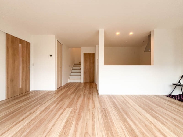 横浜市港南区日限山４丁目　新築一戸建て