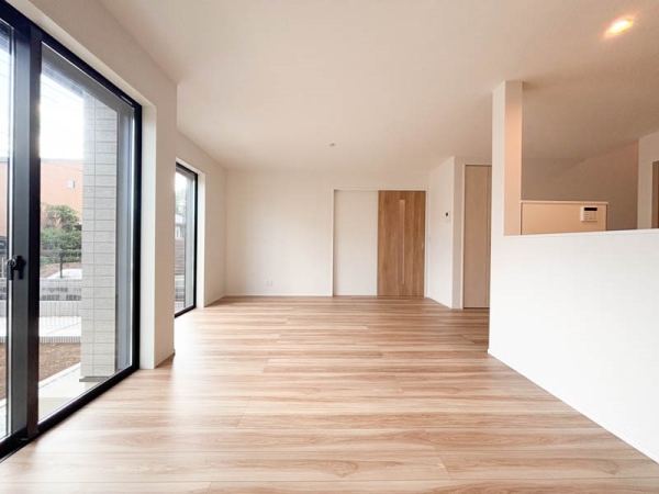 横浜市港南区日限山４丁目　新築一戸建て