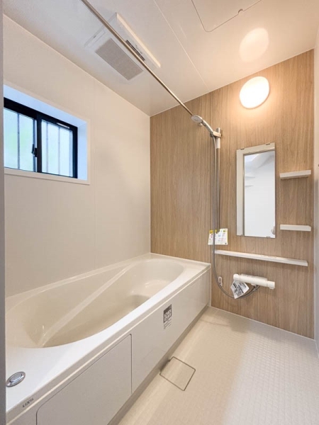 横浜市港南区日限山４丁目　新築一戸建て