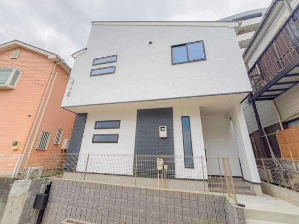 横浜市保土ケ谷区瀬戸ケ谷町　新築一戸建て