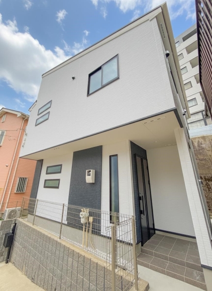 横浜市保土ケ谷区瀬戸ケ谷町　新築一戸建て